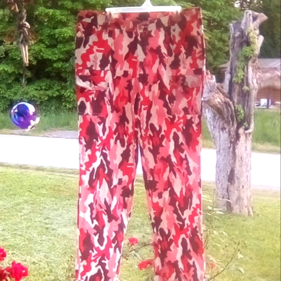 Camo Pants - Picture 3 of 6